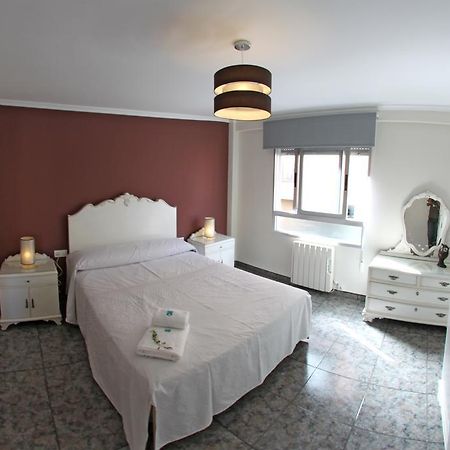 Apartamento El Mirlo Blanco Villena Exterior foto